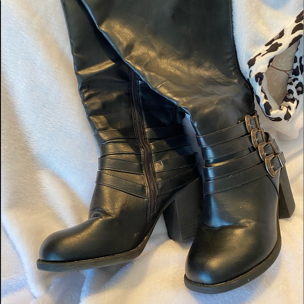 Black boots